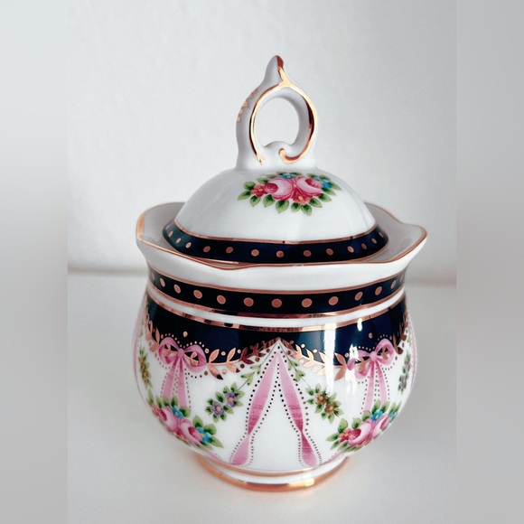 Vintage Decor Trinkets - Picture 3 of 5